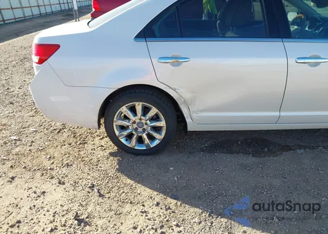 2010 Lincoln Mkz z USA, uszkodzony, nr VIN 3LNHL2GCXAR611074